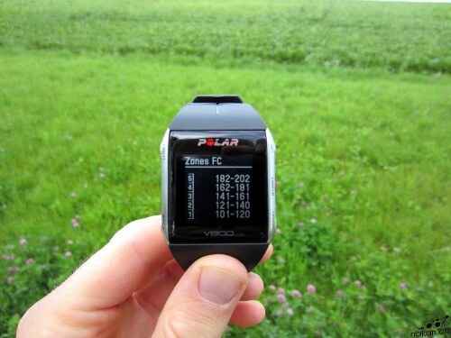 Polar V800 Montre Cardio/GPS avec Ceinture Cardiaque Noir : :  Sports et Loisirs