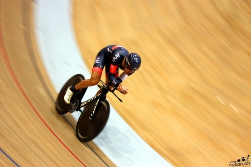 Record de l'heure, Aigle