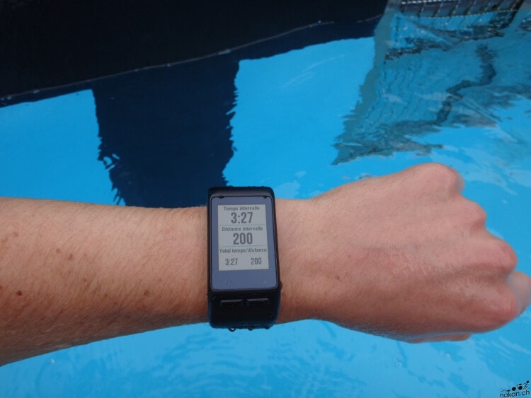 garmin_vivoactive_hr_swim_04_web.jpg