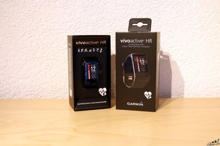 garmin_vivoactive_hr_unbox_03_web.jpg