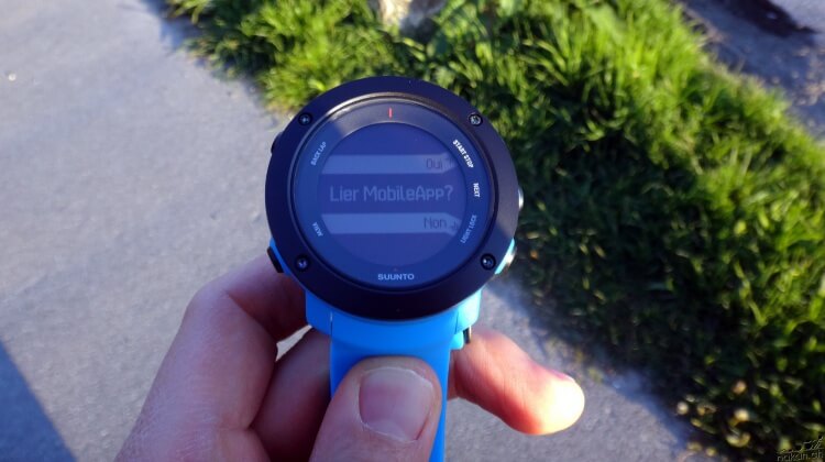 suunto_ambit3vertical_sync_smartphone_02_web.jpg