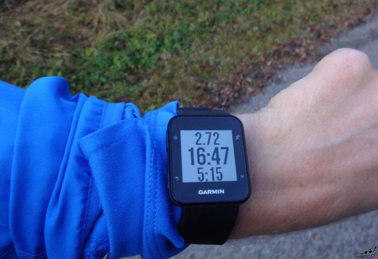 garmin_forerunner35_while_run_web.jpg