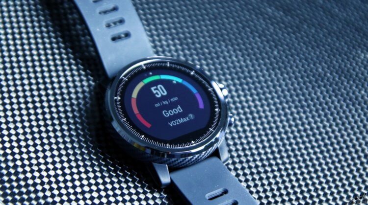 Montre connectée XIAOMI Mi Amazfit Stratos 2S Pas Cher 