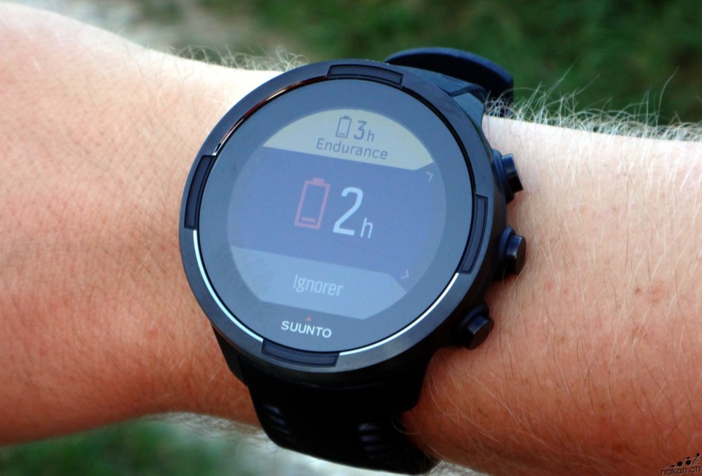 garmin fenix 5 plus vs suunto 9 baro