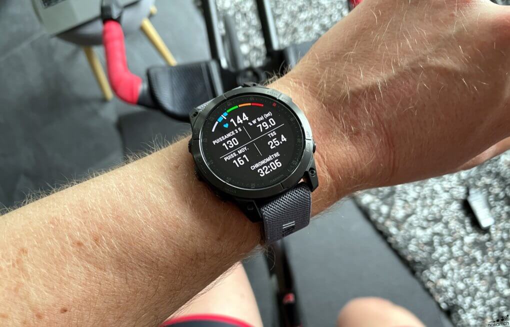 Montre GPS Multisport connectée avec écran AMOLED epix (Gen 2