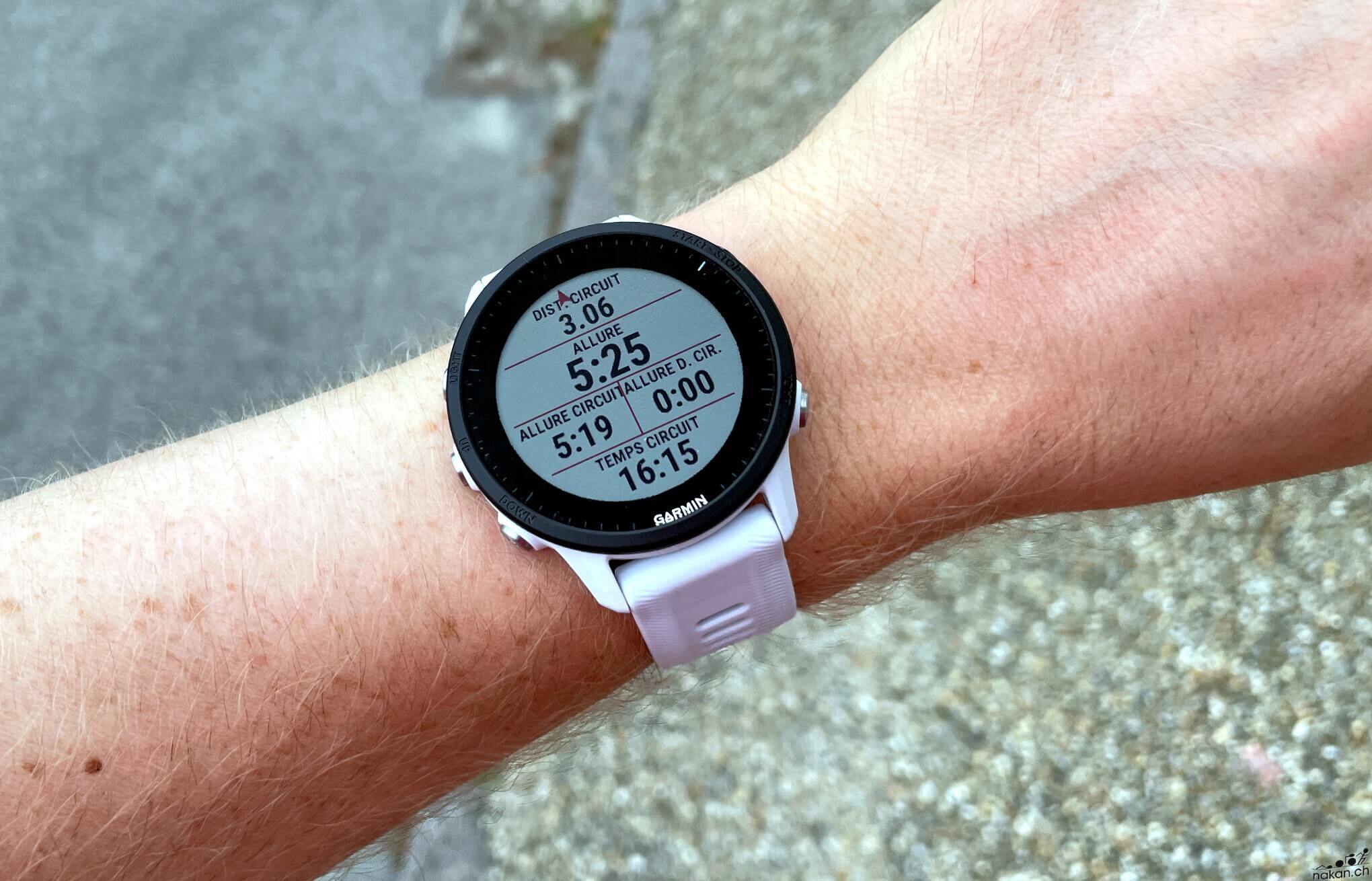 Test Garmin Forerunner 55 : des conseils plutôt que des stats