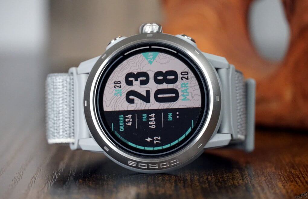 Test Coros Apex 2 Pro : une montre multisport complète, légère et endurante  - Les Numériques