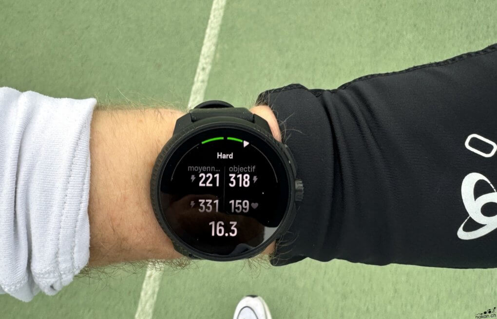 Le test détaillé de la Suunto Race, la superbe montre Outdoor Amoled !