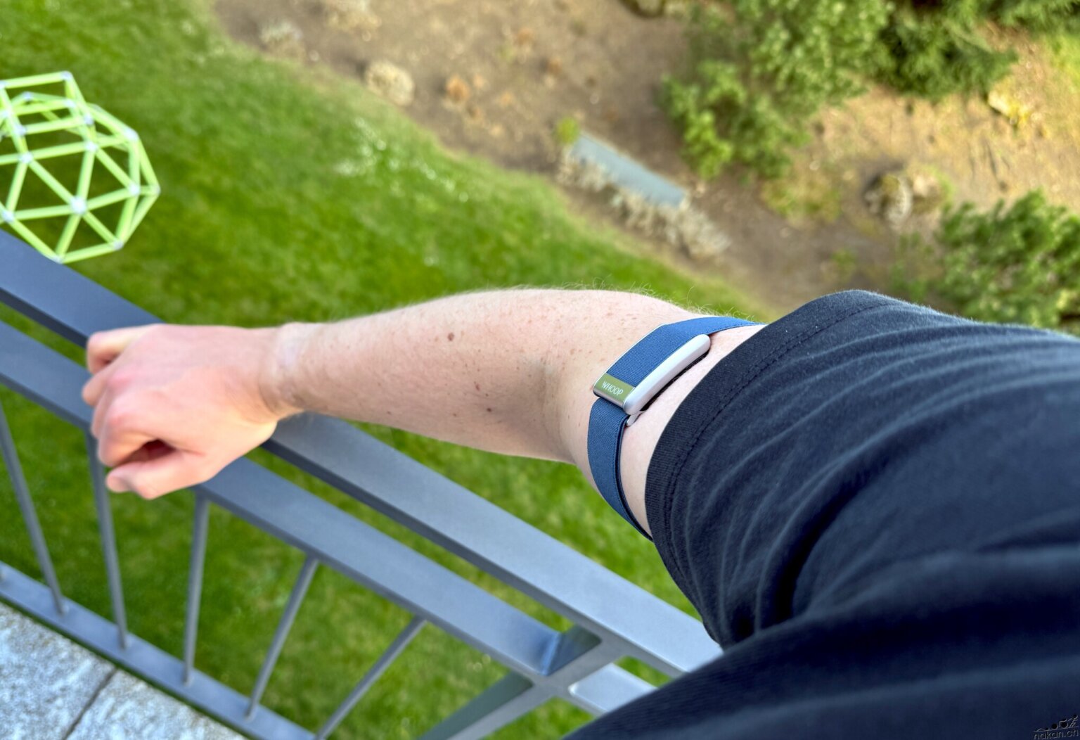 Bracelet Silicone Pour WHOOP 5 - Confortable, Ajustable Velcro, Résistant à L'eau